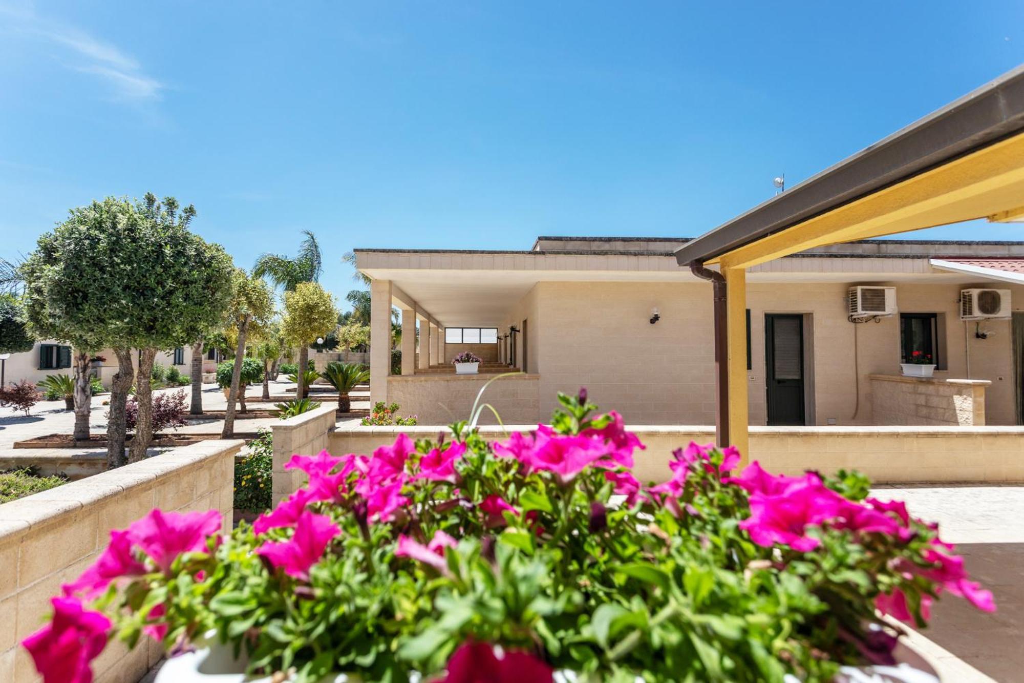La Pineta Residence Otranto Exterior foto